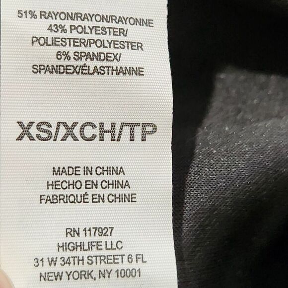 Gaiam Jacket Size XS Color Black Zip Up Stretch Cinch Waist Mocknec NEW - Picture 10 of 11